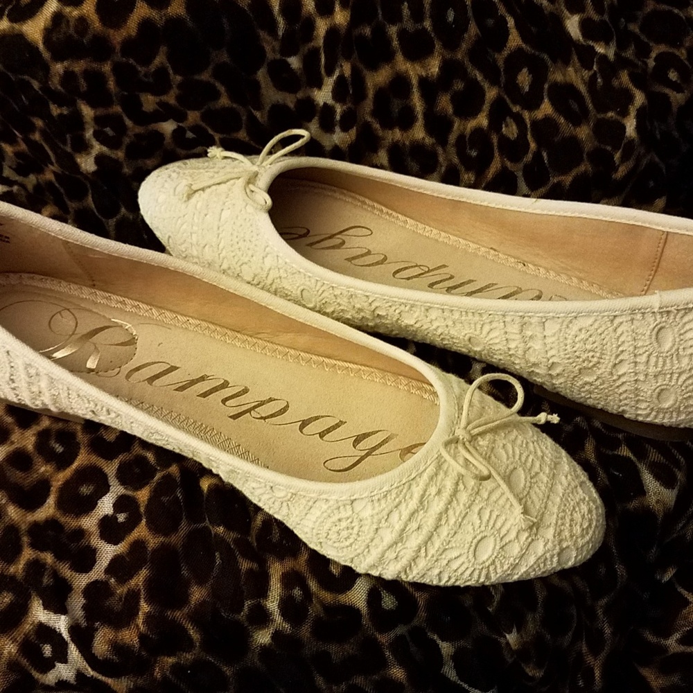 Crochet flats
